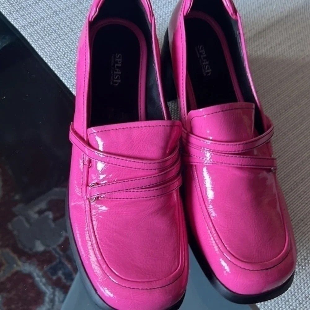 Vintage 90's Square Toe Chunky Heel 👠 size 8